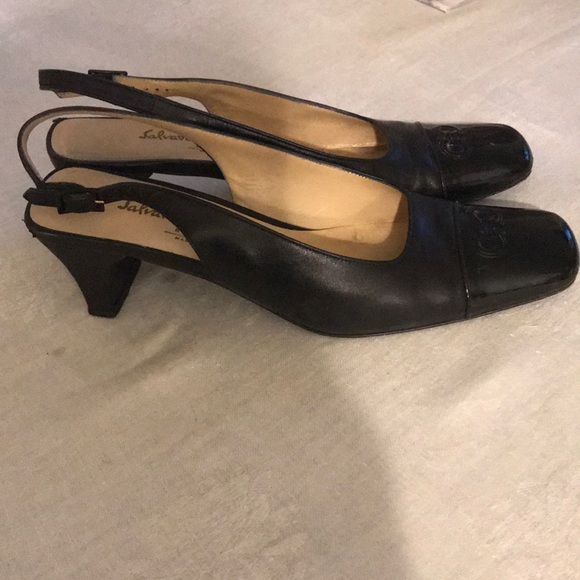 Vintage Ferragamo Slingback - Picture 3 of 7